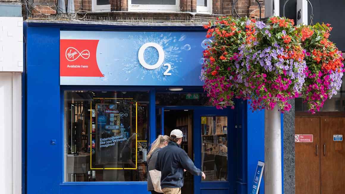 Virgin Media O2 owners target £600mn in cost cuts