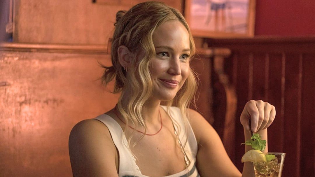 Jennifer Lawrence threatens to quit Instagram just hours after joining