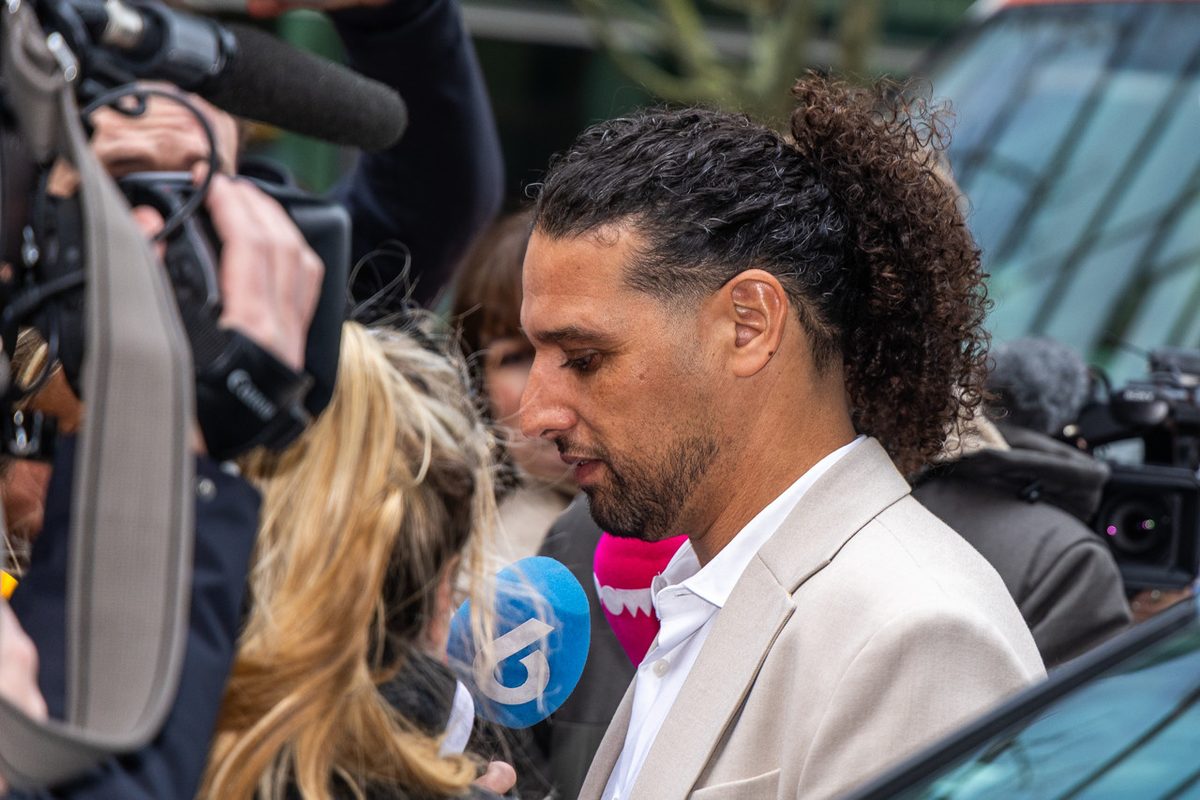Ali B duikt op bij Boxing Gladiators: 'Er komt een moment dat ik ga praten'