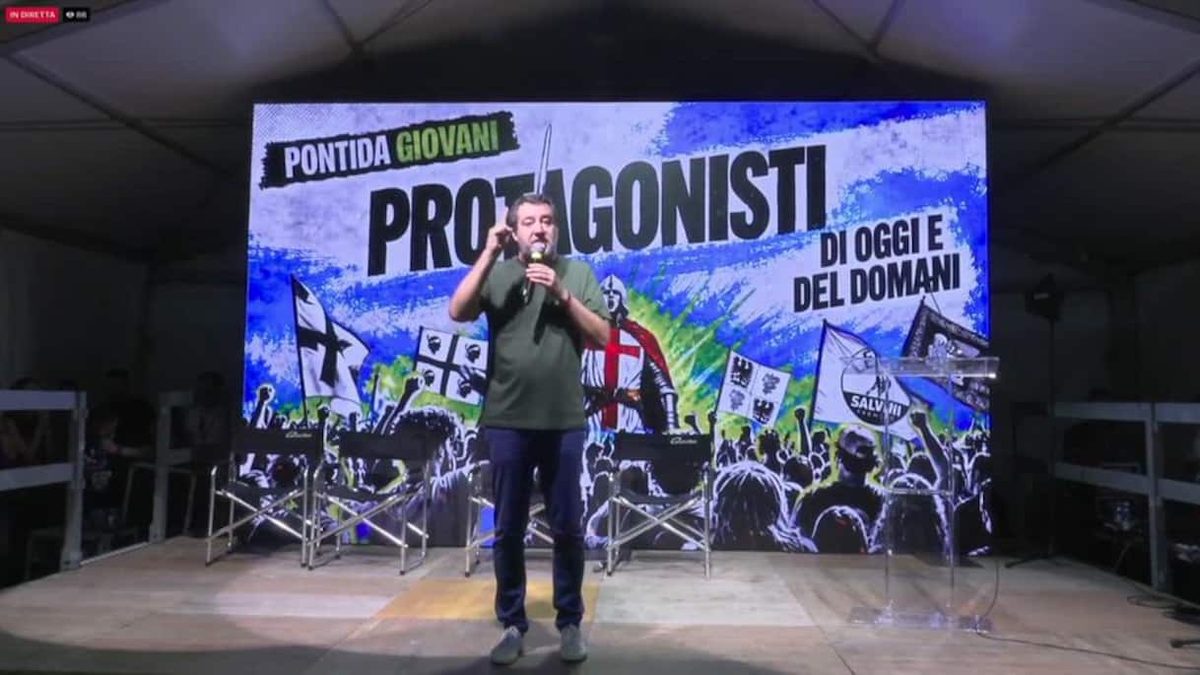 Pontida, Salvini: la Lega vince solo se forte e unita