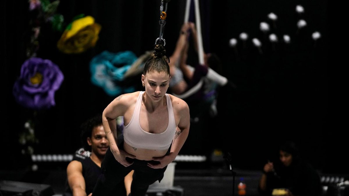 This circus in South Africa lifts poor young performers into the spotlight