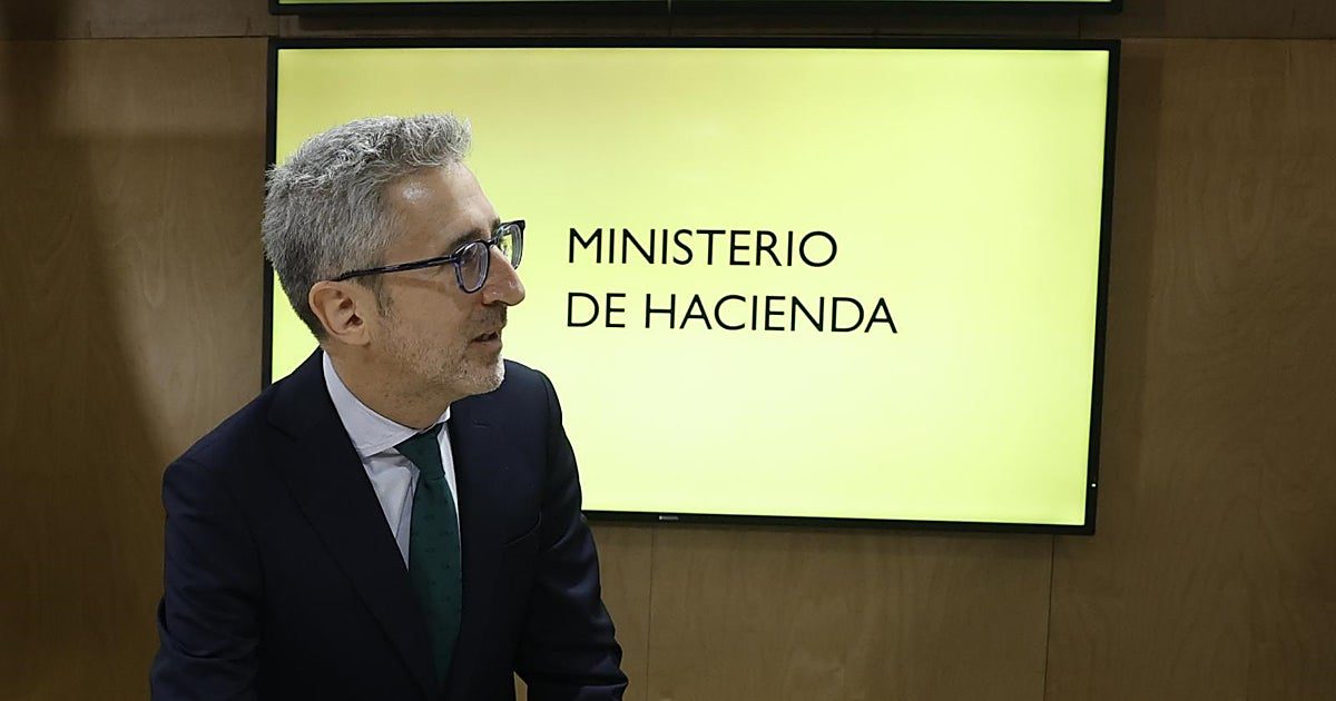 Un examen ‘light’ para que aprueben más aspirantes a inspector de Hacienda