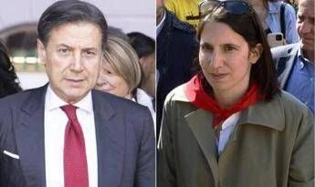 Conte batte Schlein nei sondaggi sulle primarie. I Dem restano fiduciosi: "Nessuna paura"