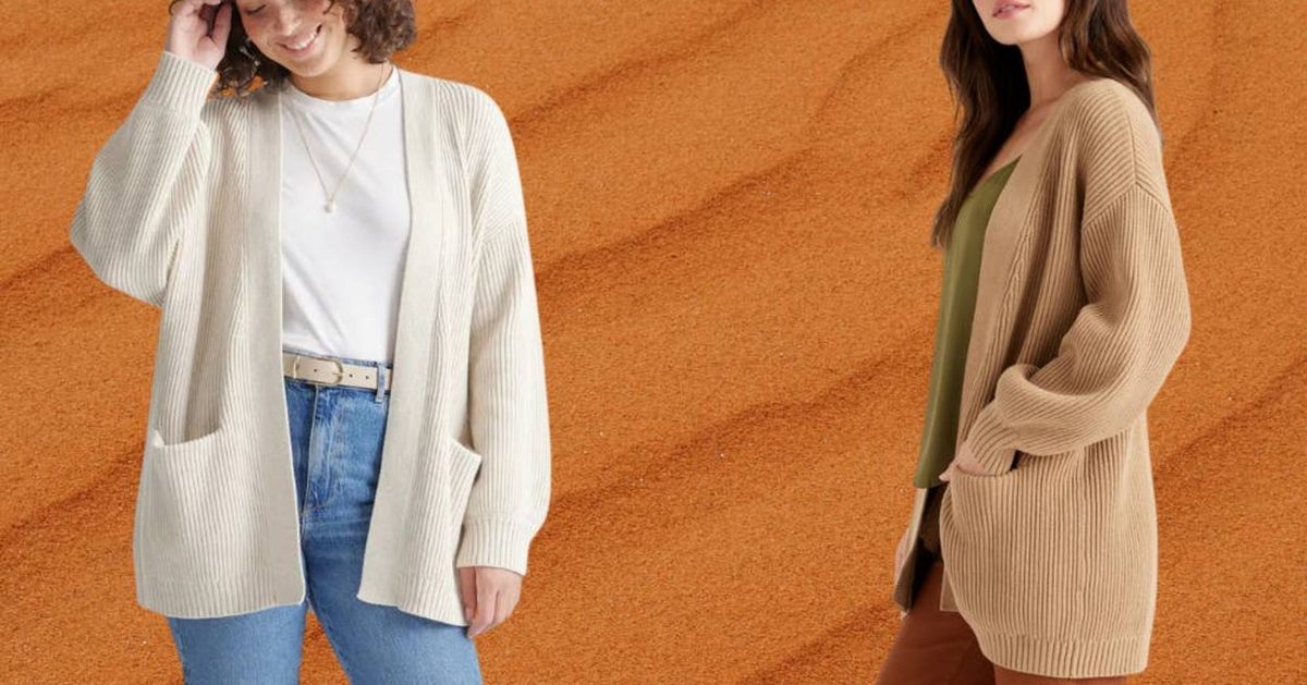 I Fly Economy On A Monthly Basis — Here Are My 11 Favorite Products To Minimize Suffering