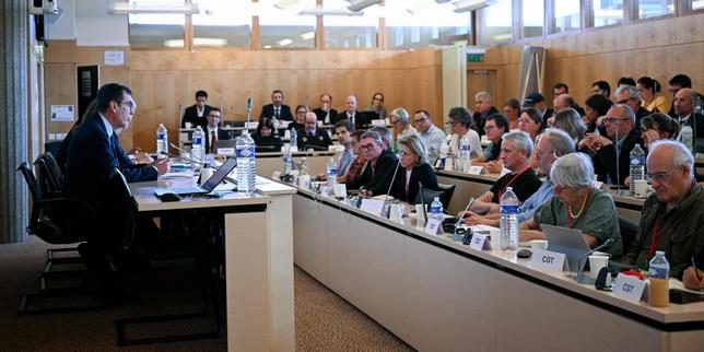 La conférence sur le travail, l’emploi et les retraites marque le retour du clivage entre syndicats réformistes et cont…