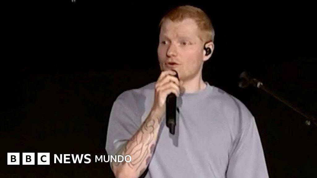 Ed Sheeran admite en un concierto haber cometido "errores" tras la polémica por la exclusión de su gira del rapero Mack…