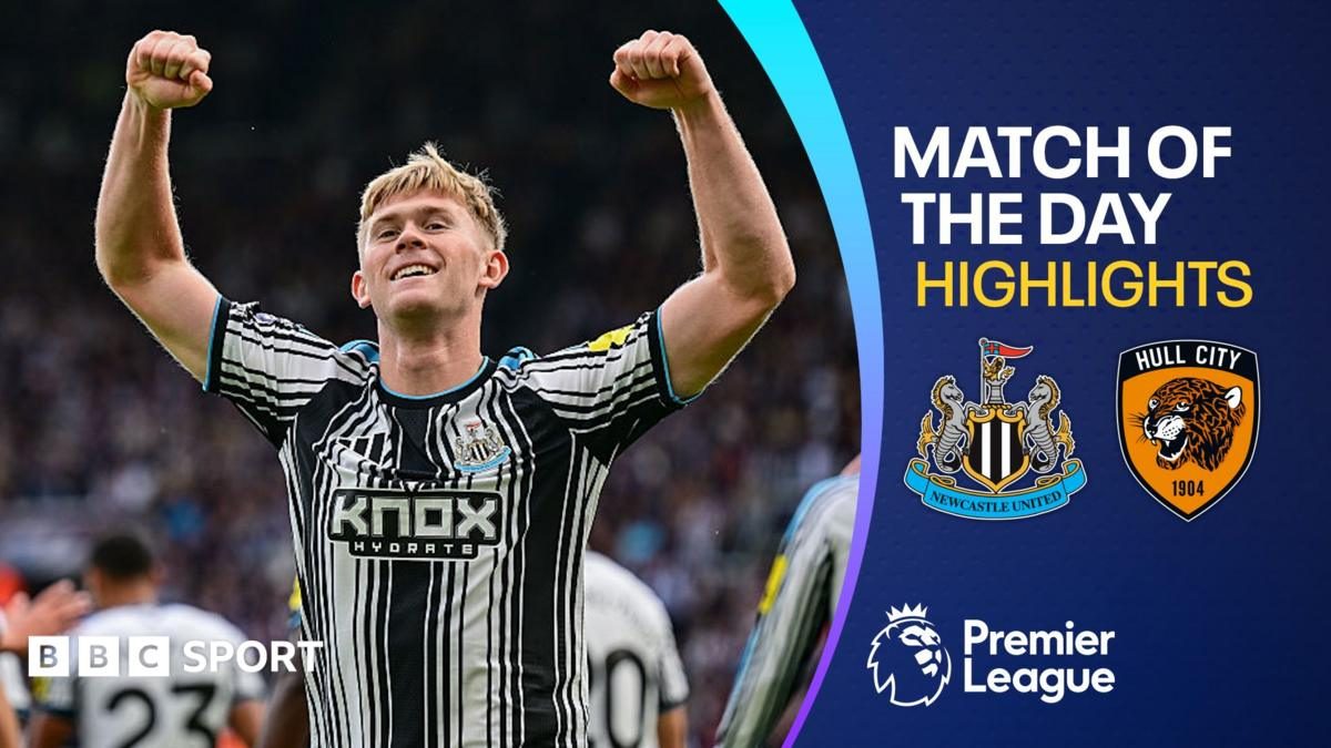Newcastle hold off Hull to seal win at St. James' Park