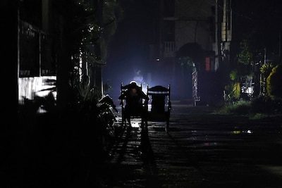 Elektriciteit keert geleidelijk terug na nieuwe stroompanne in Cuba