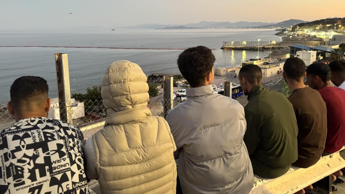 El quitamiedos de las lamentaciones frente al espigón del Tarajal: “No ha merecido la pena, ha sido un fracaso”
