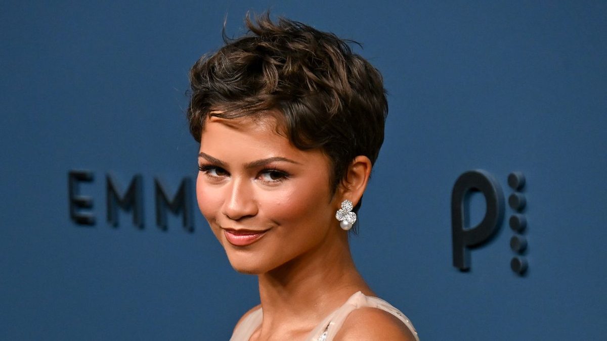 Goodhairday: ode a Zendaya che ci fa desiderare ogni volta di darci un taglio