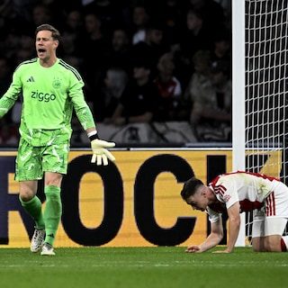 Ajax overtuigt in opzet, maar stelt teleur in punten – ook tegen Excelsior