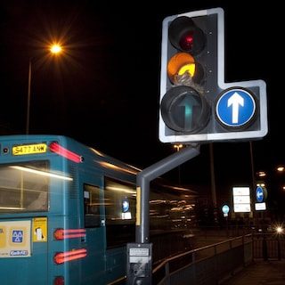 Britse complotdenkers hebben het nu gemunt op verkeerssensoren