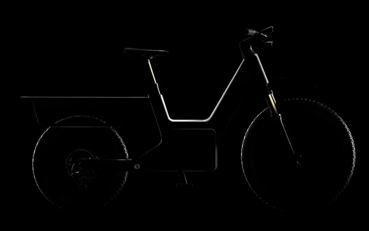 Deze longtail e-bike wordt voorzien van een semi-solid-state-accu