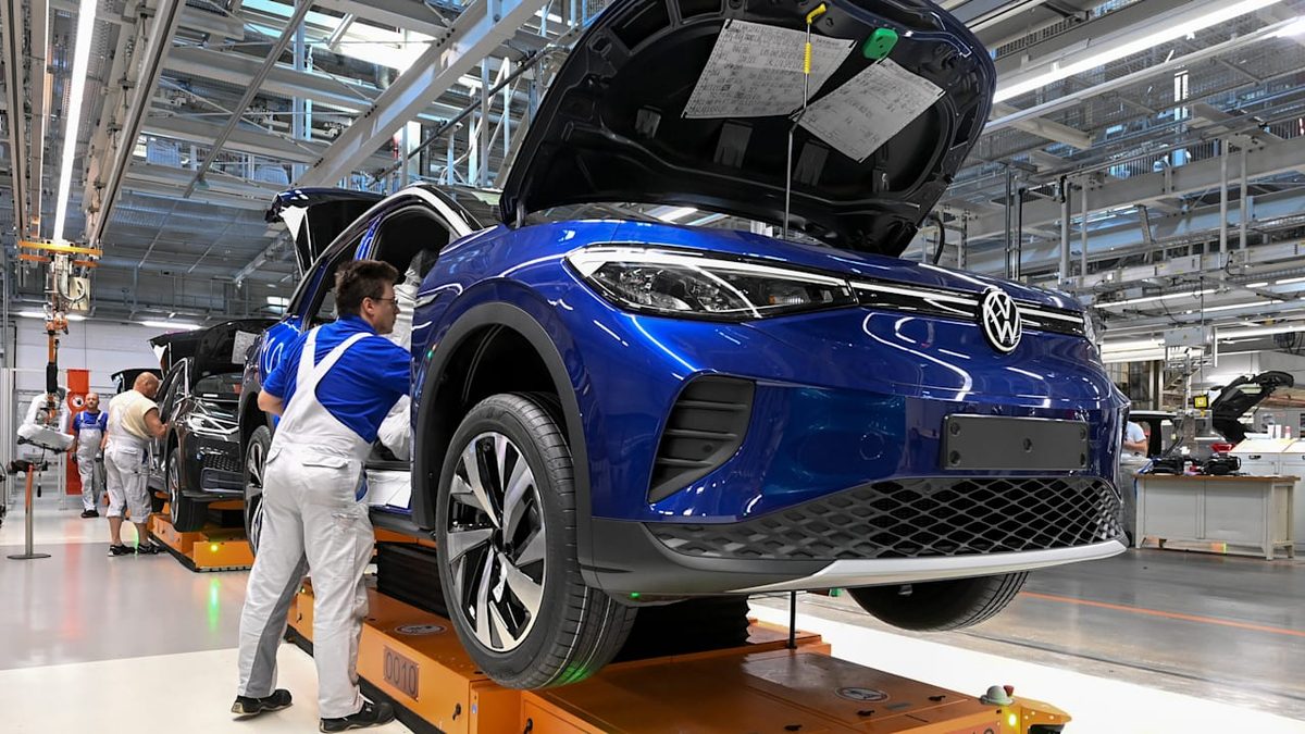 Das riesige China-Problem - Deutsche Autobauer verlieren den Anschluss