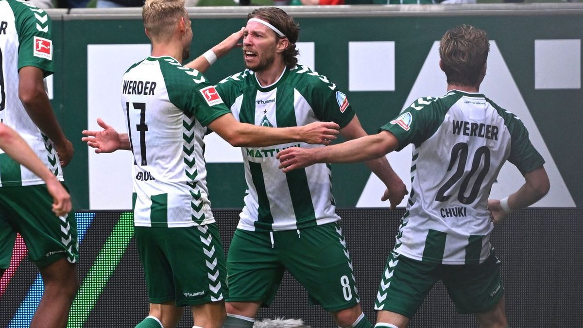 Werder gewinnt 3:2 nach 0:2: „Wie ein Traum“: Weisers Siegtor nach 14 Monaten Pause