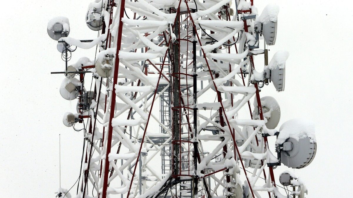 Più di 11 milioni di italiani guardano la televisione via satellite