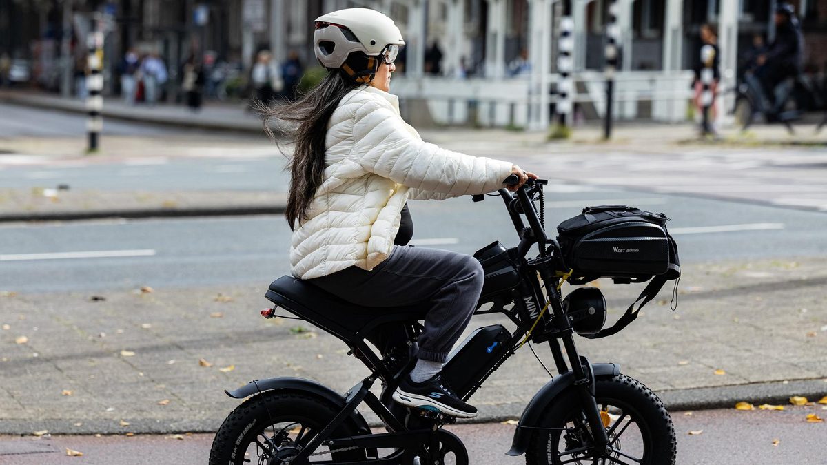 Pourquoi les fatbikes sont-ils si populaires malgré le bashing ? On a posé la question à ceux qui les vendent