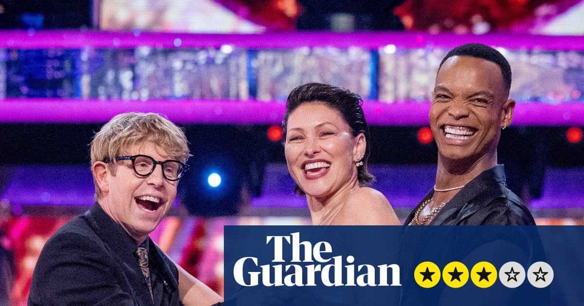 Strictly Come Dancing review – delighted new hosts help show feel genuinely fresh