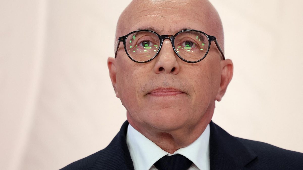 Avec cette sortie, Éric Ciotti ébrèche l’opération patte blanche du RN sur la Russie