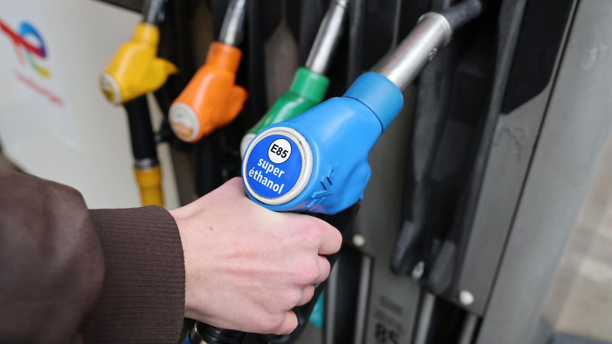 Prix des carburants : « Cela marche, alors pourquoi payer plus cher ? », ces Français qui mélangent essence et éthanol