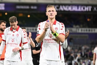 LIVE (19u15). KVK-coach Christophe Lepoint voert zes wijzigingen door, geen Yoni Gomis bij SK Beveren