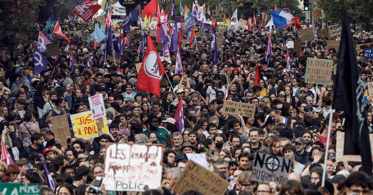 Plus de 10.000 personnes dans les rues en France contre "le permis de tuer" des forces de l'ordre : "Nos vies méritent…