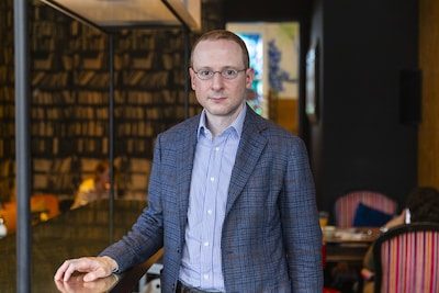 “Ik voel me niet meer veilig in Gent. Ik ben de meest gehate persoon van de stad”: de man die het laat stormen aan de U…