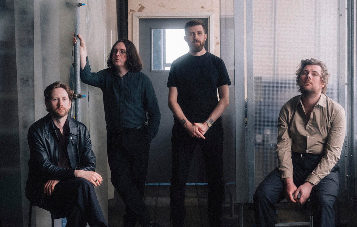 “Pugnello” : quand Gilla Band broie la techno et les guitares dans le punk