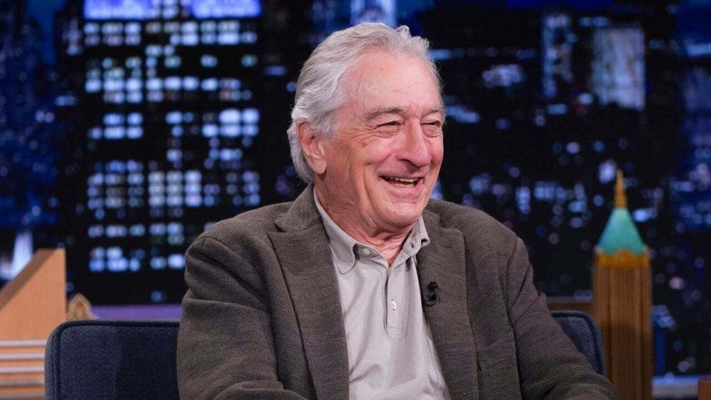 « Je me lève à 5 heures du matin » : à 82 ans, cette légende du cinéma dévoile les secrets qui lui permettent de rester…