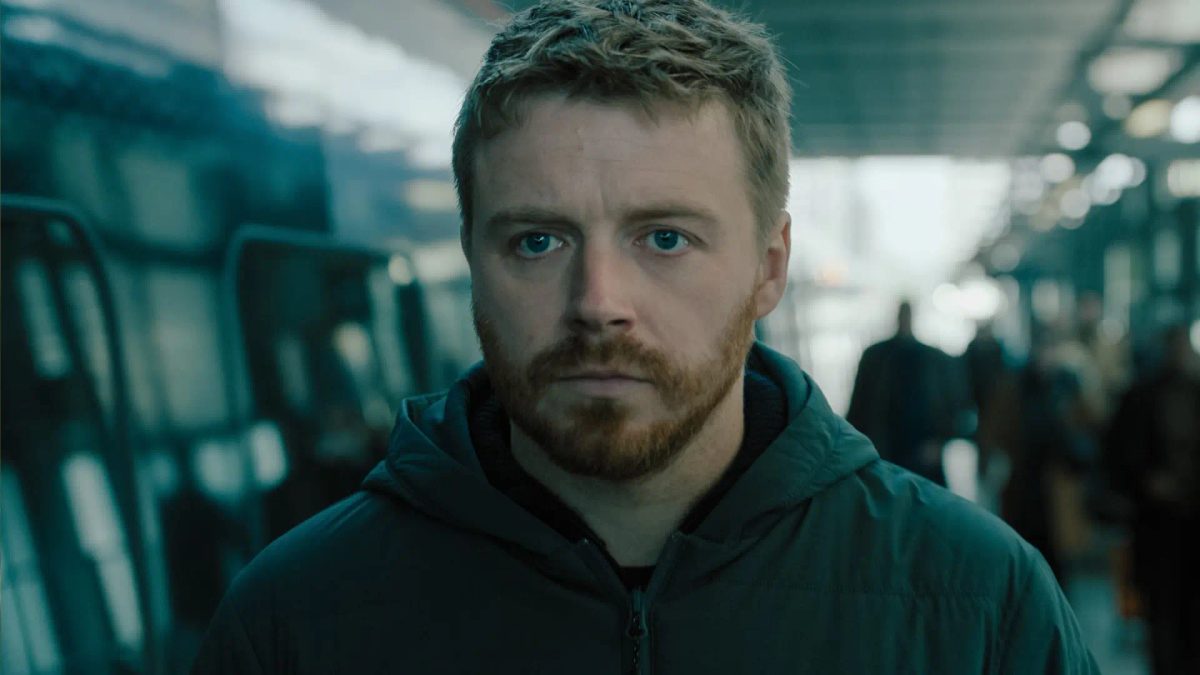 El escritor de James Bond no cree que Jack Lowden esté a la altura: “No es un luchador cuerpo a cuerpo muy convincente”