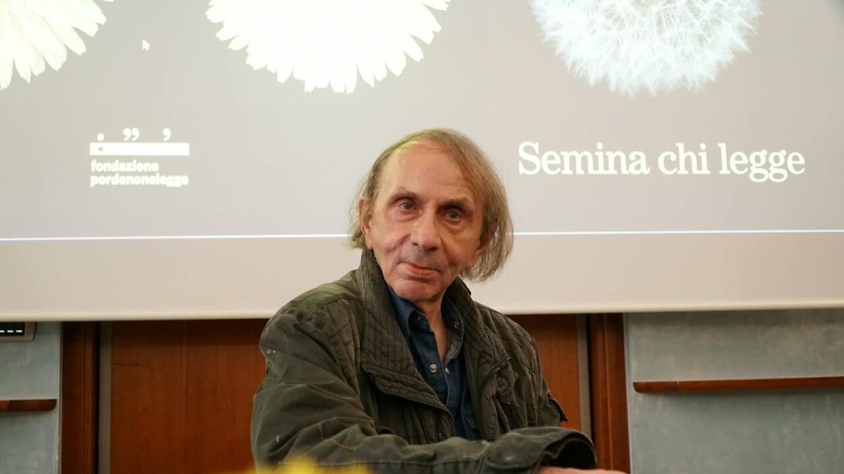 Houellebecq, non sono un profeta, mi hanno un po' sopravvalutato