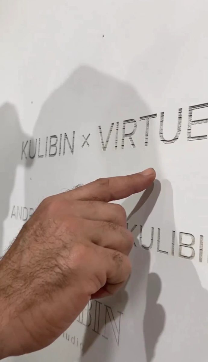 @virtueclan x @kulibin 👾👾 № 2 series 2031 150*150 cm oak veneer, birch playwood, mirror material, acryl