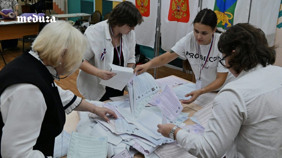 В России прошли выборы в Госдуму. По данным ЦИК, в парламент проходят все те же пять партий, у «Единой России» — более…