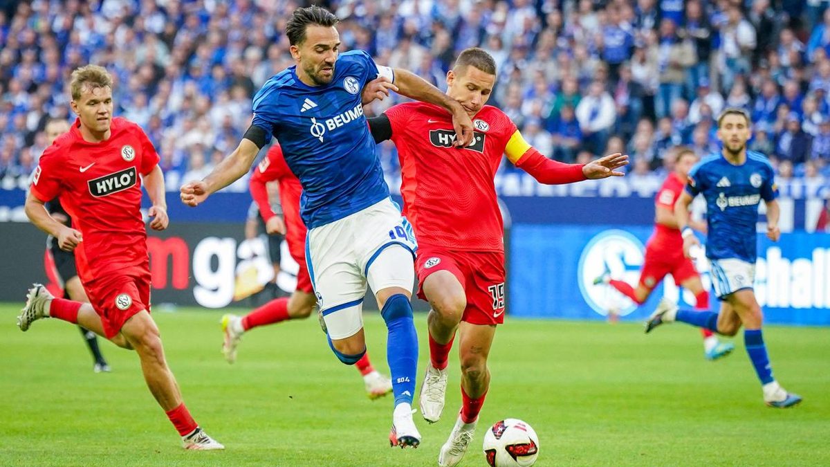 Kein Sieger beim Aufsteiger-Duell auf Schalke