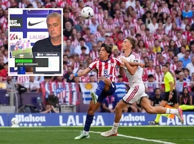 Real-coach José Mourinho toont foto’s na nederlaag bij Atlético: ‘Dit is het verhaal van de wedstrijd’