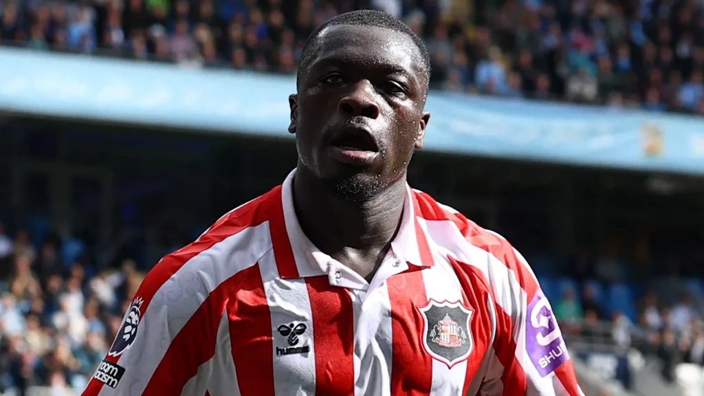 Brobbey schittert met hattrick tegen Manchester City, Liverpool nipt langs Bournemouth