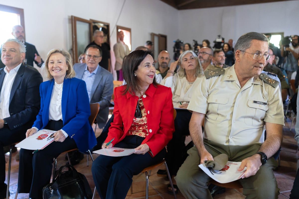 La Moncloa y Robles pactaron la posición oficial del CNI para intentar frenar las críticas al Gobierno por ignorar los…