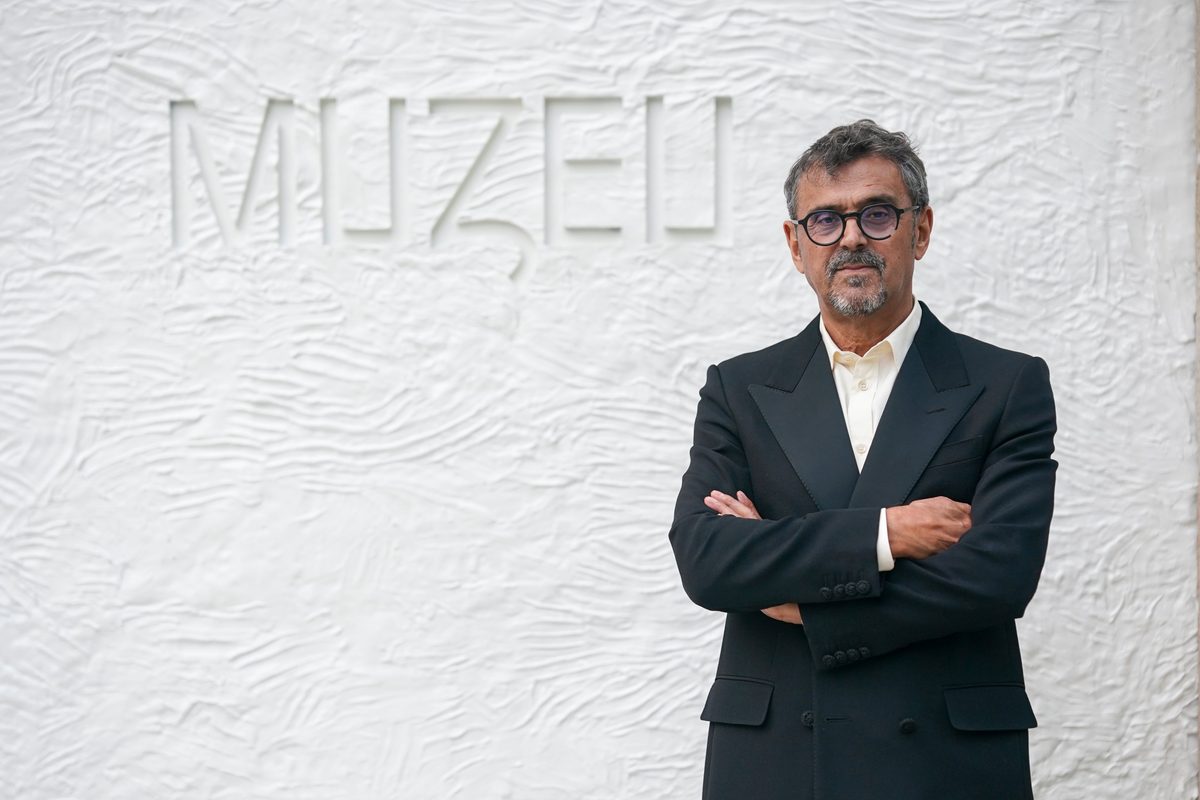 La utopía obrera de José Teixeira, el magnate que llena sus fábricas de libros, arte y filosofía