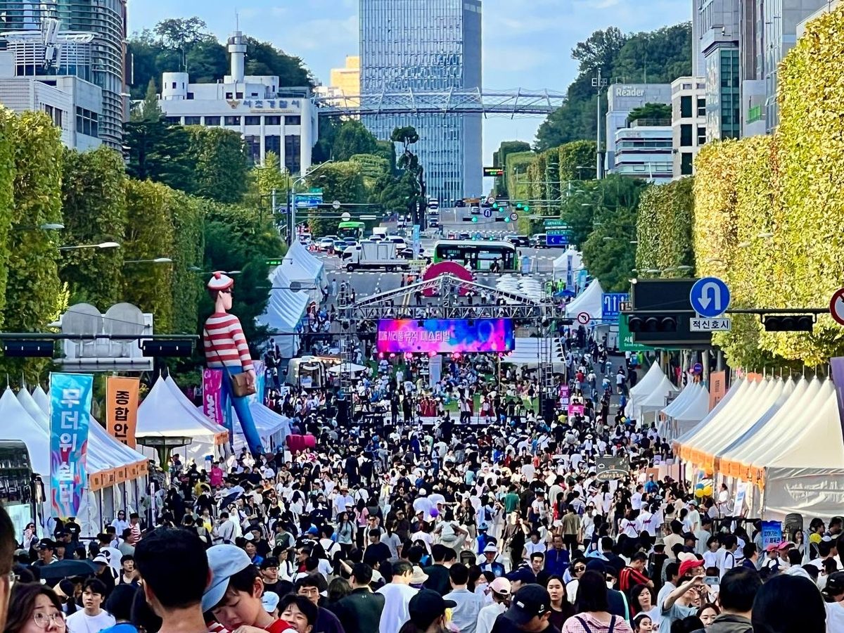 반포대로 채운 '서리풀뮤직페스티벌'…"28만명 방문"