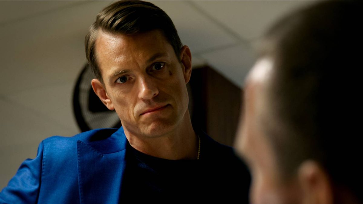 Joel Kinnaman’s “Dexter Meets Patrick Bateman” In Netflix’s Obscure But Brilliant 9-Part Thriller