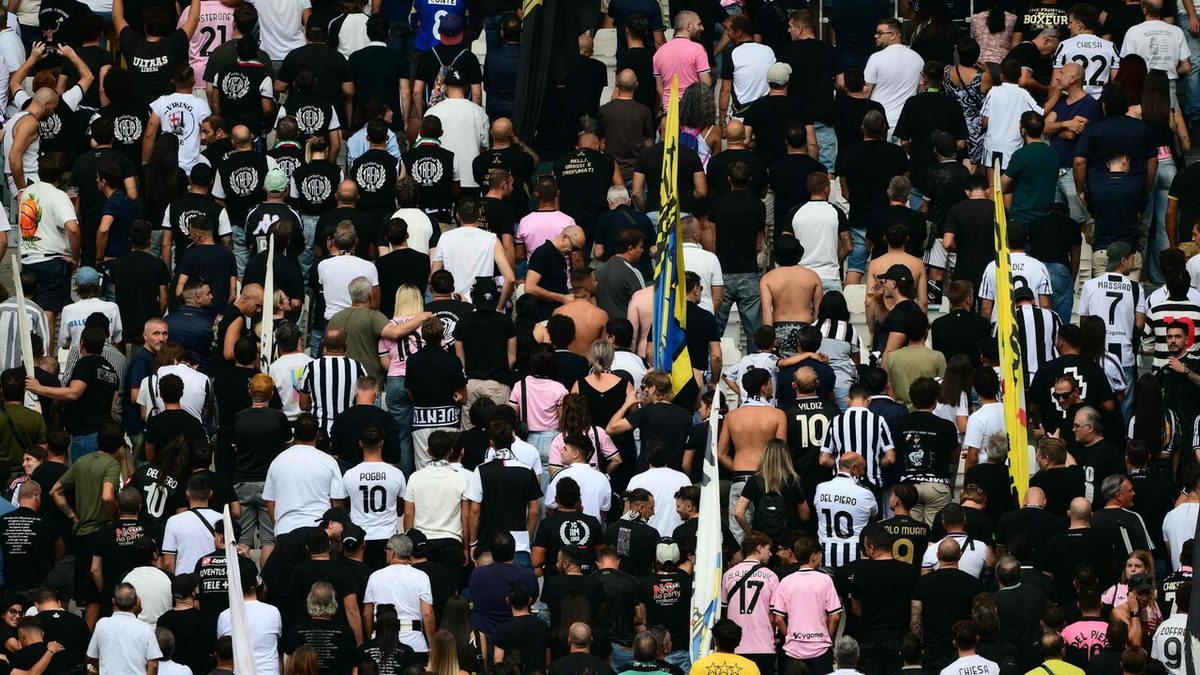 Cori e spalle, la curva della Juve non rispetta il minuto per Mazzola