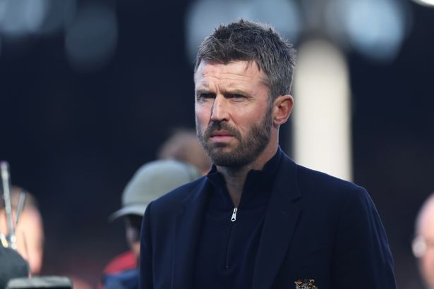 Michael Carrick denies Gary Neville claim in staunch defence of Man Utd stars