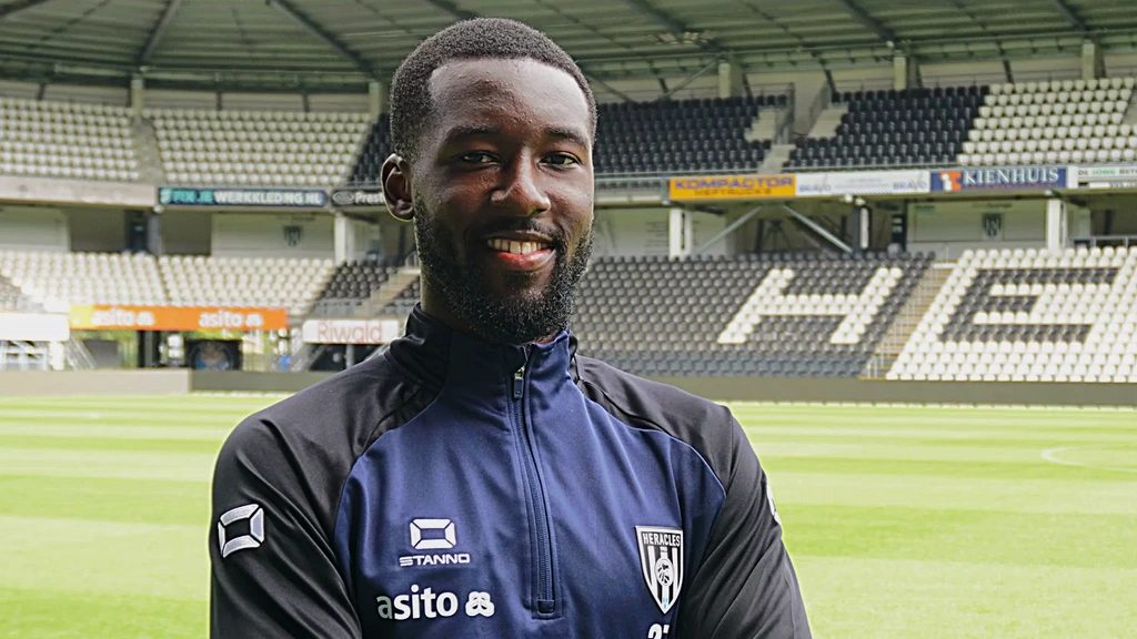 Bijna profvoetballer-af, maar nu topscorer: het bijzondere verhaal van N'Djoli
