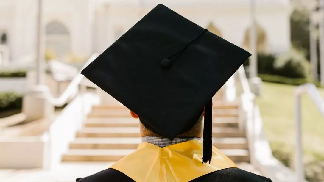 Student neemt geen genoegen met 8 voor scriptie en krijgt gelijk bij rechter