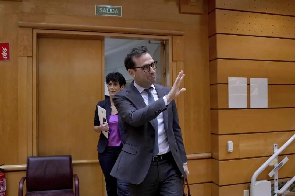 López y Puente se convierten en los "duros" de Sánchez ante el 'vacío' político de Cuerpo: "Ha cogido peso pero no pone…