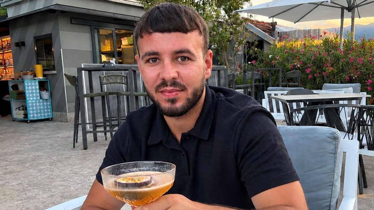 Man, 28, fatally stabbed in London, was 'loving partner and son' - with family 'utterly devastated'
