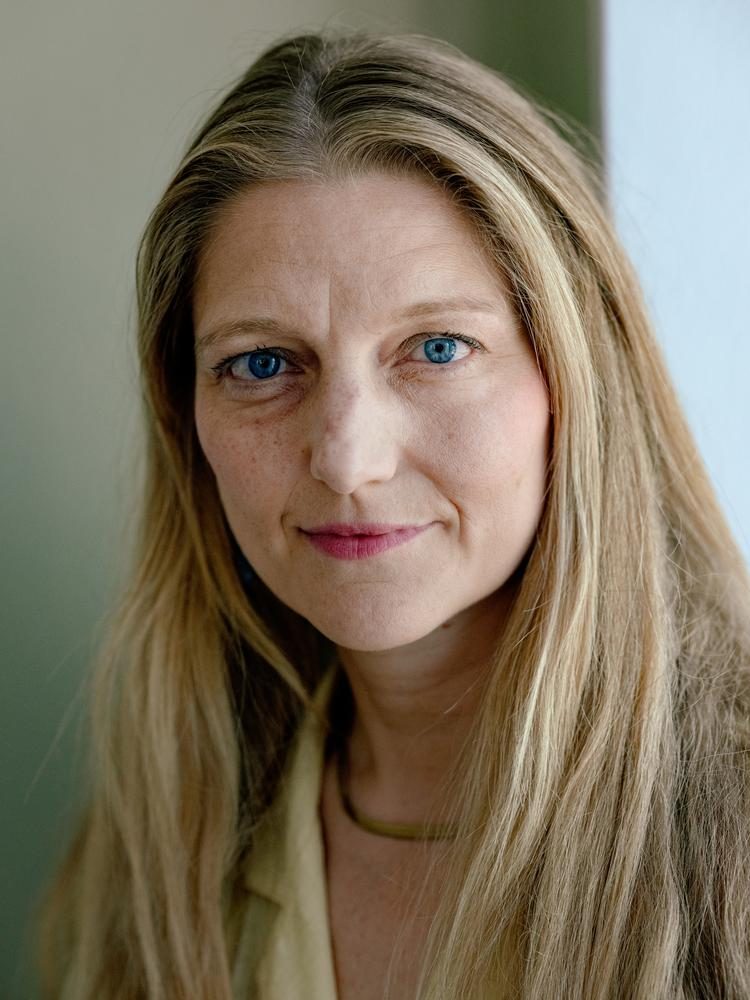 Sprogforsker: Kravet om en undskyldning fra ministeren efter brug af metafor er helt hen i vejret