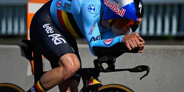 Remco Evenepoel de nouveau champion du monde de cyclisme en contre-la-montre, un exercice que le coureur belge n’a de c…