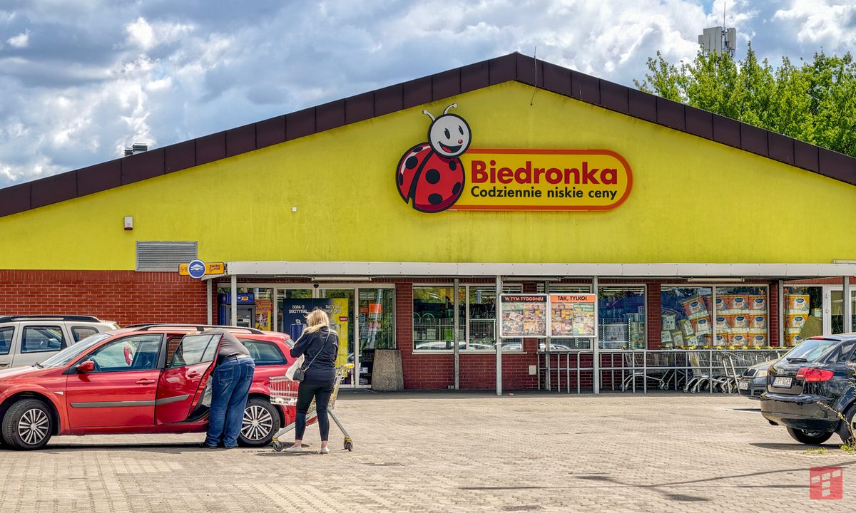 Każda Biedronka i Lidl do zmiany. Rząd stawia sprawę jasno