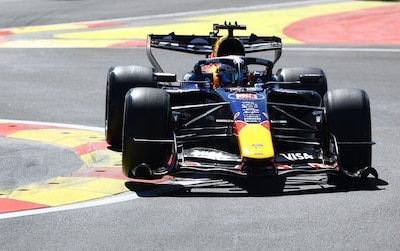 Bemoedigende start voor Max Verstappen in Madrid, Mercedes deelt voorlopig de lakens uit